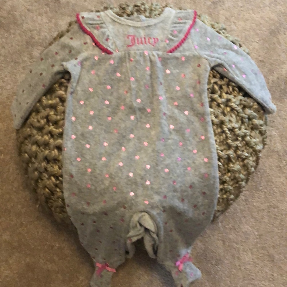 Juicy Couture Child Size 3-6MONTHS Heart Print Pajamas.